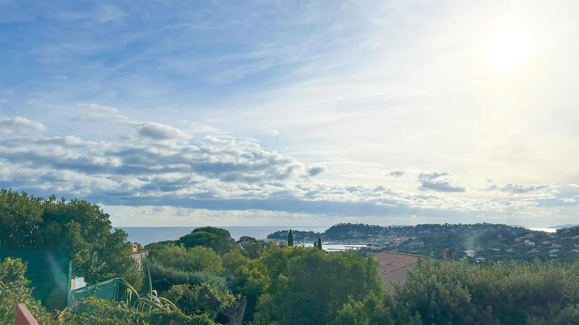 Vue Mer, Piscine, Terrasse Privee Et Clim Cavalaire-sur-Mer Apartment